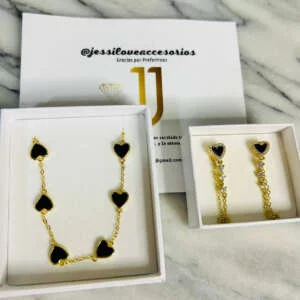 Set Necklace and Earring - Black Hearts